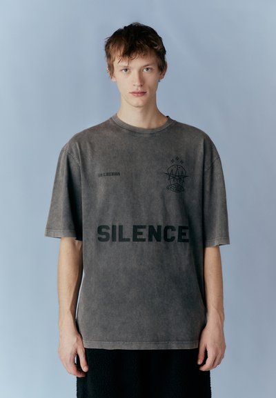 Han Kjøbenhavn PRINTED UNISEX - T-shirts med print - grey