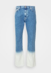 Světle modré džínové kalhoty se zvonovým lemem, které mají na spodním okraji postupné zesvětlení až do bílé. Klasický design s pěti kapsami a zapínáním na knoflík.