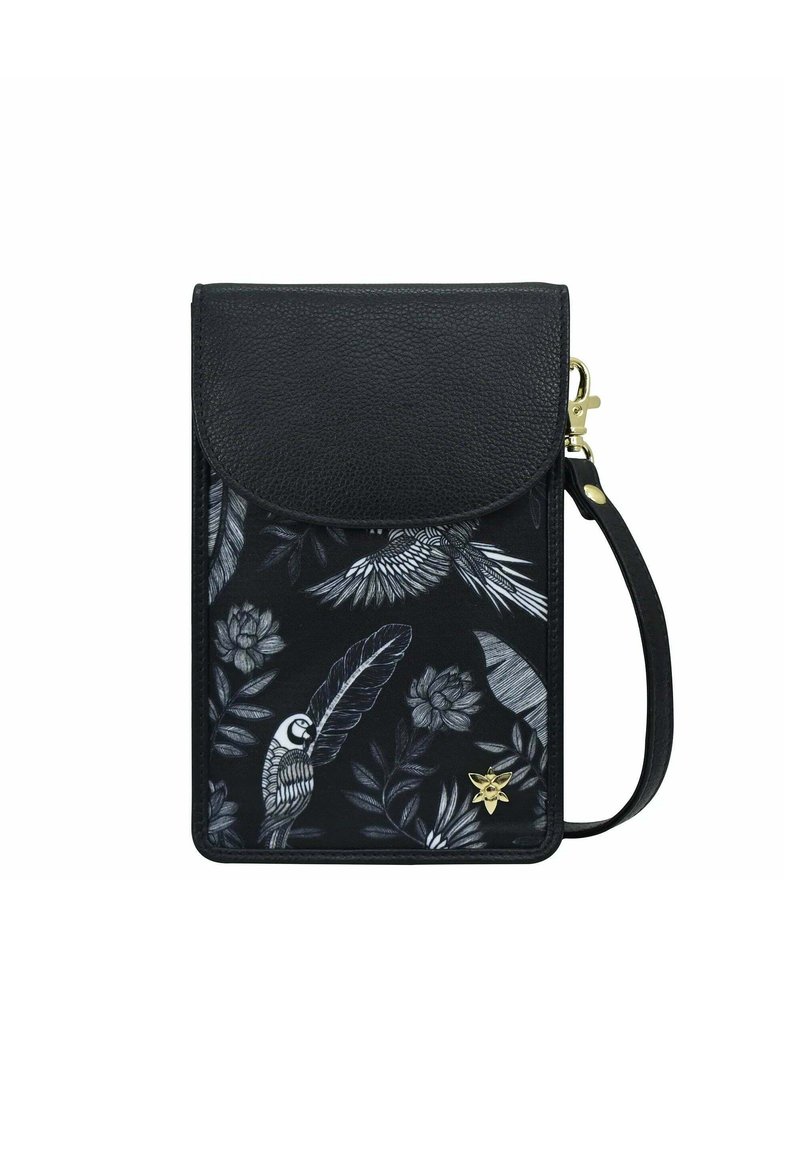 Zwarte handtas van faux leer met een glanzende afwerking. Beschikt over bloem- en vogelpatronen in wit en grijs, met een gouden accent en schouderband.