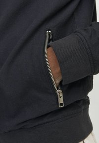Jack & Jones Bomberjacks - black