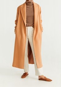 Mango Svetr - camel