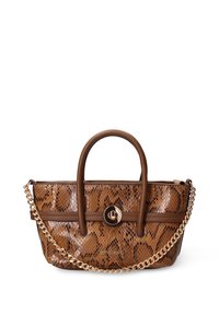 Handtas met bruin slangenprint, glad leren handvatten, kettingriem en een ronde logoklap. Heeft een gestructureerde rechthoekige vorm.