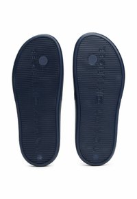 Tommy Hilfiger ENAMEL FLAG CONTOURED - Pool slides - space blue