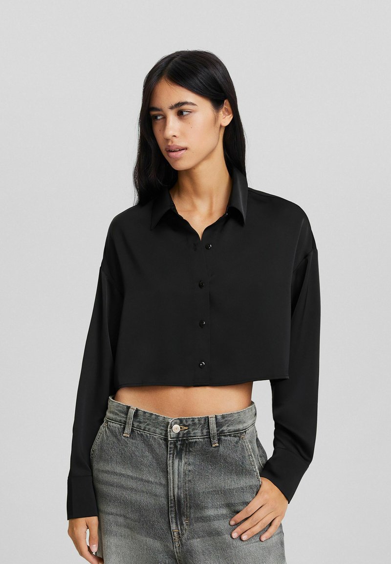 Bershka LONG SLEEVE CROPPED Overhemdblouse black/zwart Zalando.nl