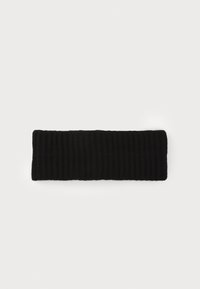 Seleccionado, black