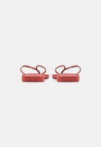 Havaianas SLIM SQUARE LOGO METALLIC - Baseino batai - mahogany