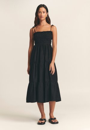 ST MRLO FRASER MIDI - Vapaa-ajan mekko - black