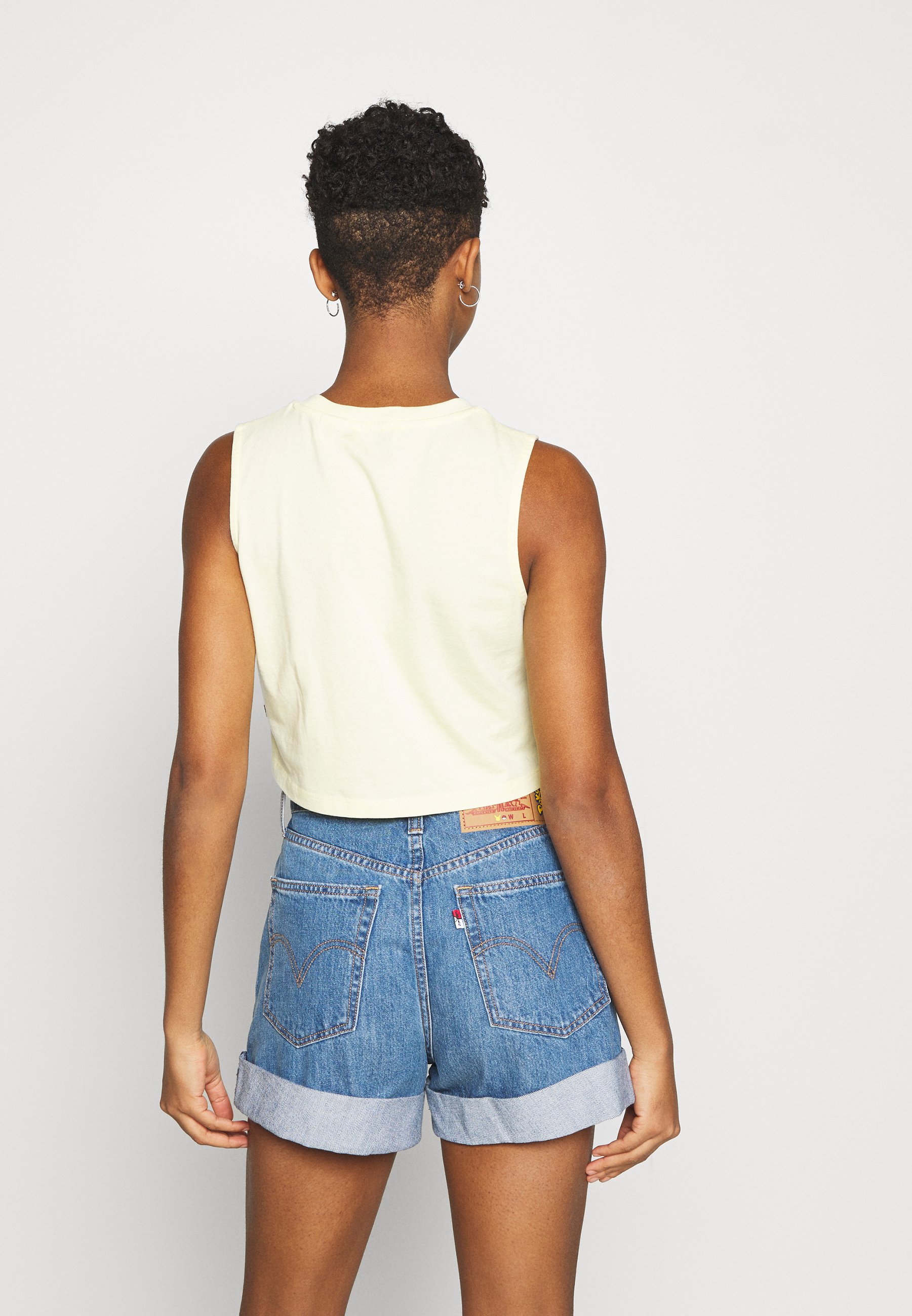 levis misty shorts, large reduction Hit 