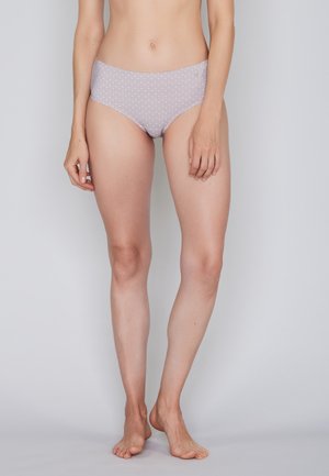 Hellgraue Unterwäsche im hochgeschnittenen Design mit kleinen weißen Dreiecksmustern. Das Material wirkt weich mit glatter Textur.