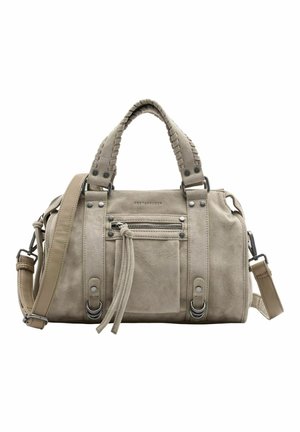 Beige Wildleder-Handtasche mit geflochtenen Griffen, Frontreißverschlusstasche mit Quaste, Metallbeschlägen und verstellbarem Schulterriemen.