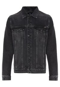 Svart denimjacka med knäppning fram, två bröstfickor och klassisk krage. Tyget har en något sliten textur.