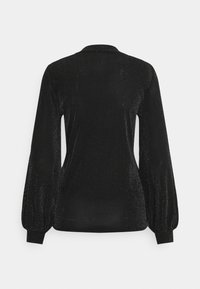 Svart långärmad blus med en något metallisk lyster, med rund halsringning och voluminösa puffärmar. Mjuk textur.