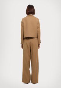 Paul & Joe VESTE - Blazer - camel