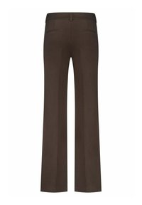 Bruine wijde broek met een zachte textuur, voorzien van twee achterzakken en een vlakke tailleband, ontworpen voor een ontspannen pasvorm.