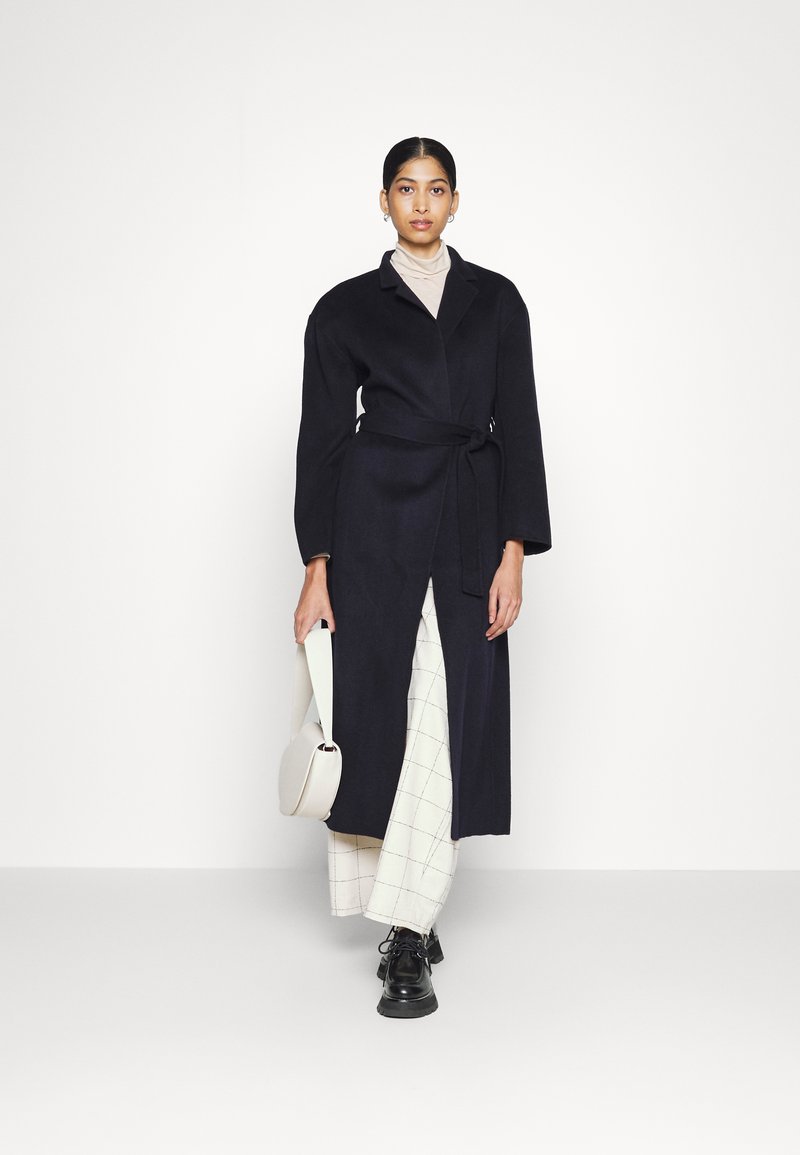 Filippa K ALEXA COAT - Classic coat - navy
