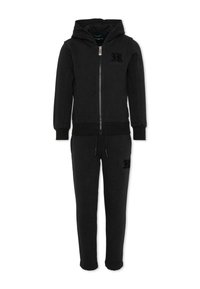 Czarny dres z bawełnianej mieszanki, z bluzą na suwak z kapturem, ściągaczami na rękawach oraz spodnie typu jogger z małym logo na piersi i nogawce.