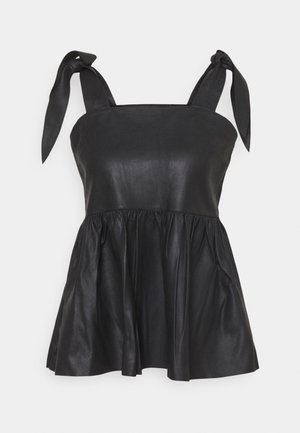 Top - black