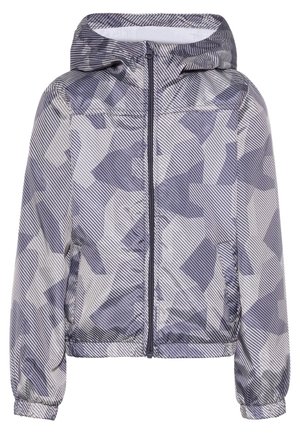 Letvægtsjakke med hætte, frontlynlås, sidelommer, elastiske manchetter og gråt abstrakt camouflagemønster med striber.
