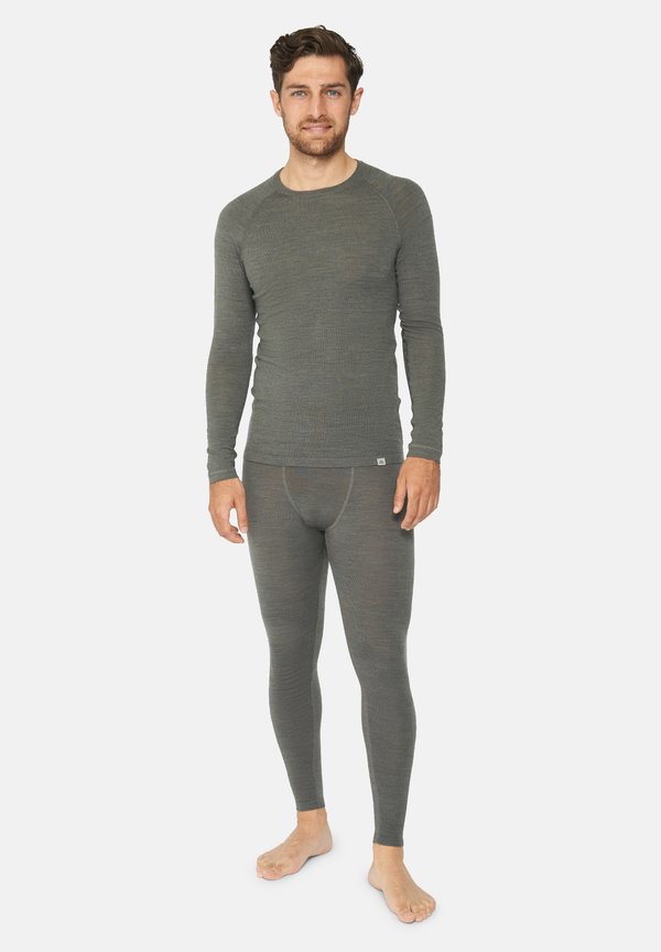 SET  - Unterhemd/-shirt