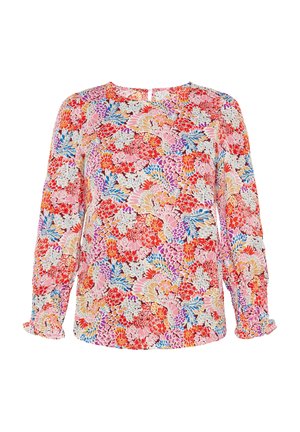 Blomstret skjorte med lange ærmer i et levende flerfarvet mønster af røde, pink og blå blomster på en lys baggrund.