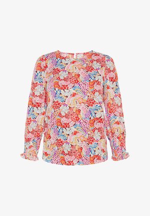 Virágmintás blúz hosszú ujjal, élénk vörös, rózsaszín és kék virágok multicolor mintájával, világos hátteren.