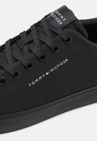 Tommy Hilfiger Sneakers basse - black