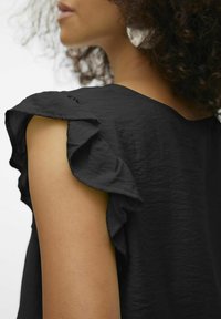 Vero Moda VMJOSIE - Blouse - black