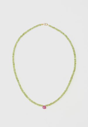 PERIDOT TEARDROP NECKLACE - Kaulakoru - green