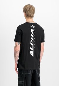 Alpha Industries BACK PRINT RUBBER  - Apdrukāts T-krekls - black