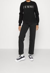 ONLY Sweatshirt - black