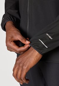 The North Face FONTANALES JACKET - Vandeniui atspari striukė - black