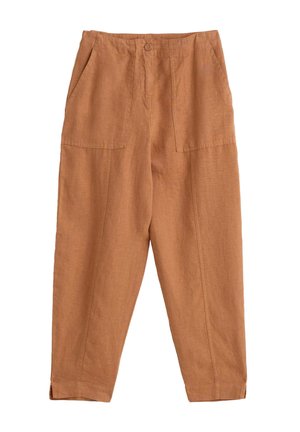 Brūnas augsta vidukļa taisnas bikses ar priekšējām kabatām uzšuvēm, pogas aizdari un nelielām šķēlumiem pie potītēm.