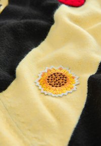 Next SUPER SOFT CREW NECK LONG SLEEVE  - Pullover - yellow/black stripe badge