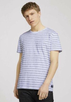 MIT STREIFENMUSTER - T-shirt con stampa - white black injected stripe