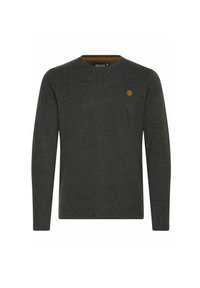 Donkergrijze longsleeve t-shirt van een zachte stof. Heeft een ronde halslijn en een kleine bruine logolabel op de borst.