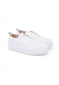 Desa Slipper - white