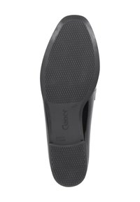 Black shoe sole with textured rubber grip. Features embossed brand name "Gabor" and "Made in Portugal." Clean, smooth border design.