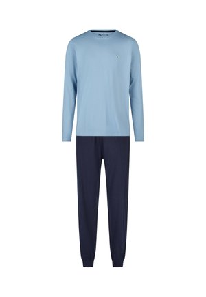 Tweedelig herenloungewear set met lichtblauw shirt met lange mouwen en donkerblauwe broek met elastische manchetten op witte achtergrond.