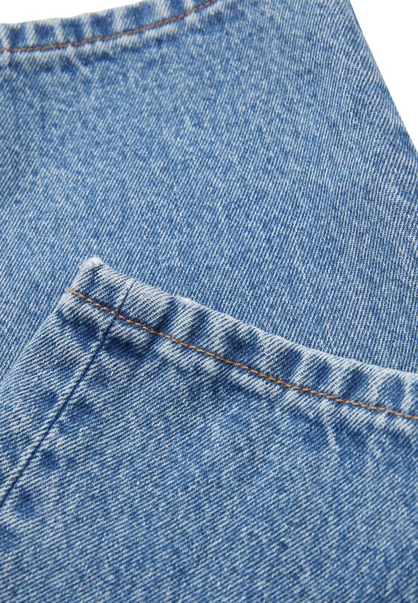 Straight leg jeans - must be mine4