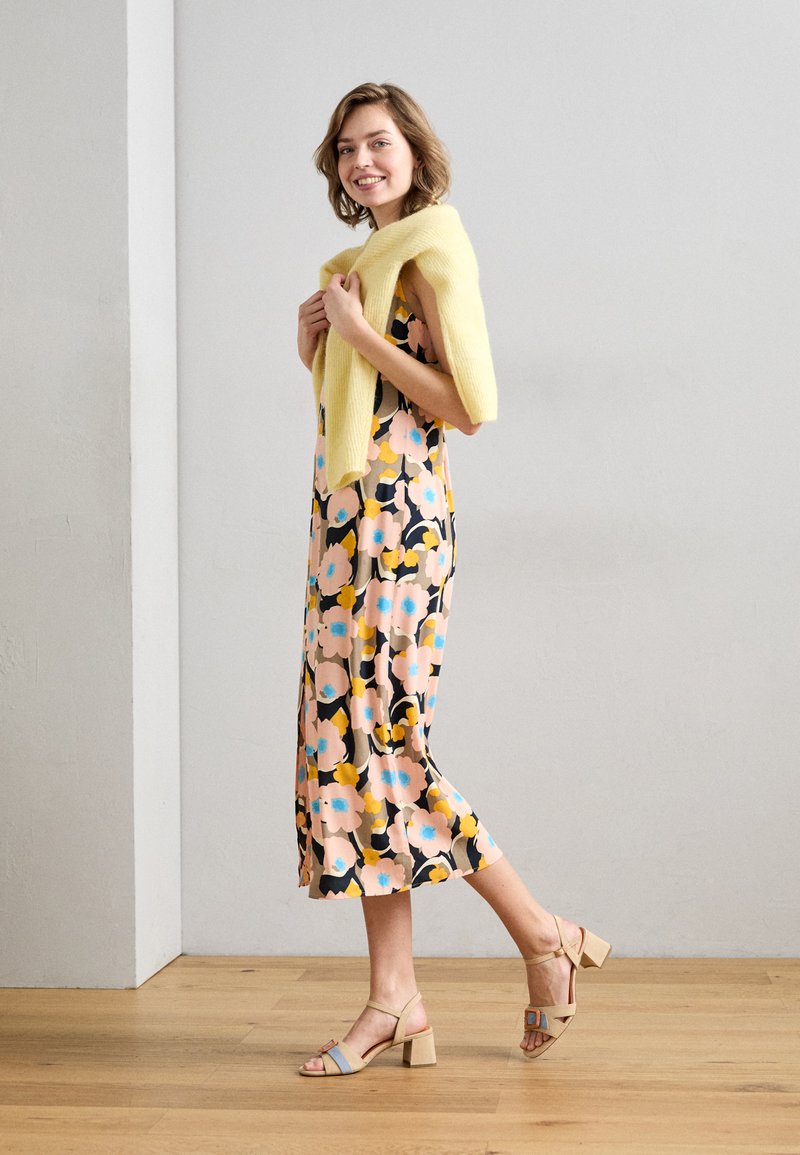 Ciabattine Marco Tozzi Donna Con Tacco Block E Glitter - Comodità E Stile Italiano