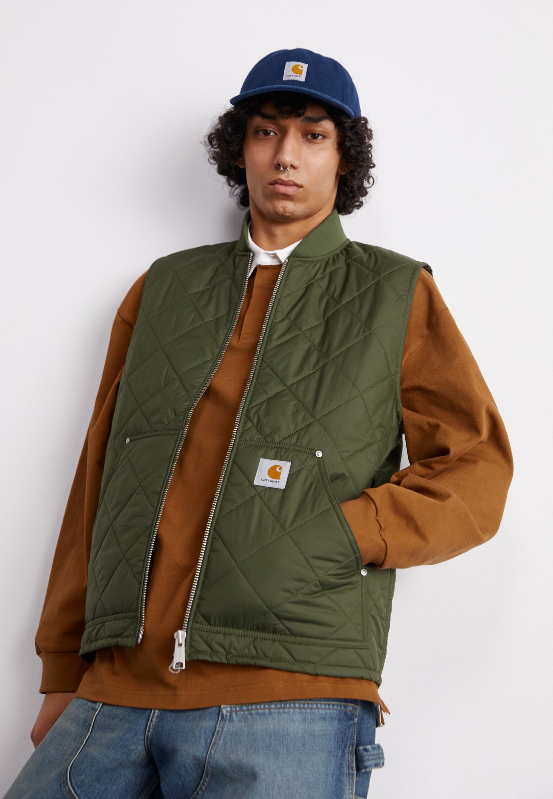ジャケット・アウター Carhartt WIP MYTON VEST LINER Carhartt WIP MYTON VEST LINER - Waistcoat - office green/dark