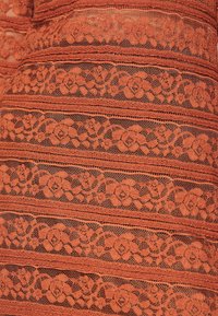 Pieces PCJOSEFINE DRESS - Cocktail φόρεμα / Φόρεμα για πάρτι - coconut