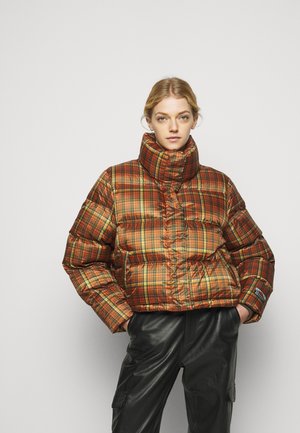 TISLEI CHECK JACKET - Down jacket - orange