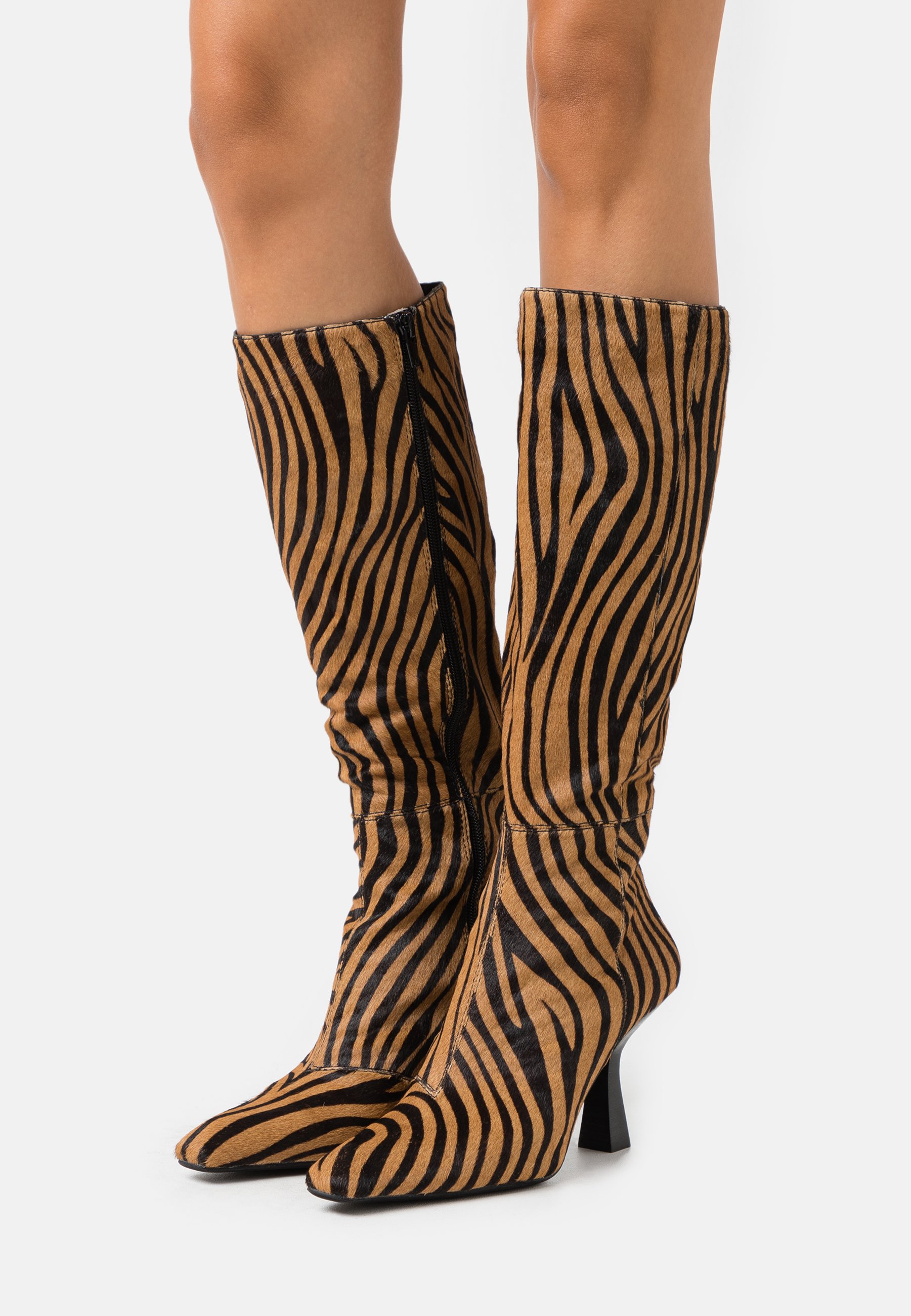 Jeffrey Campbell HUXTABLE Klassiska stövlar tanblack Jeffrey Campbell HUXTABLE Klassiska stövlar tanblack