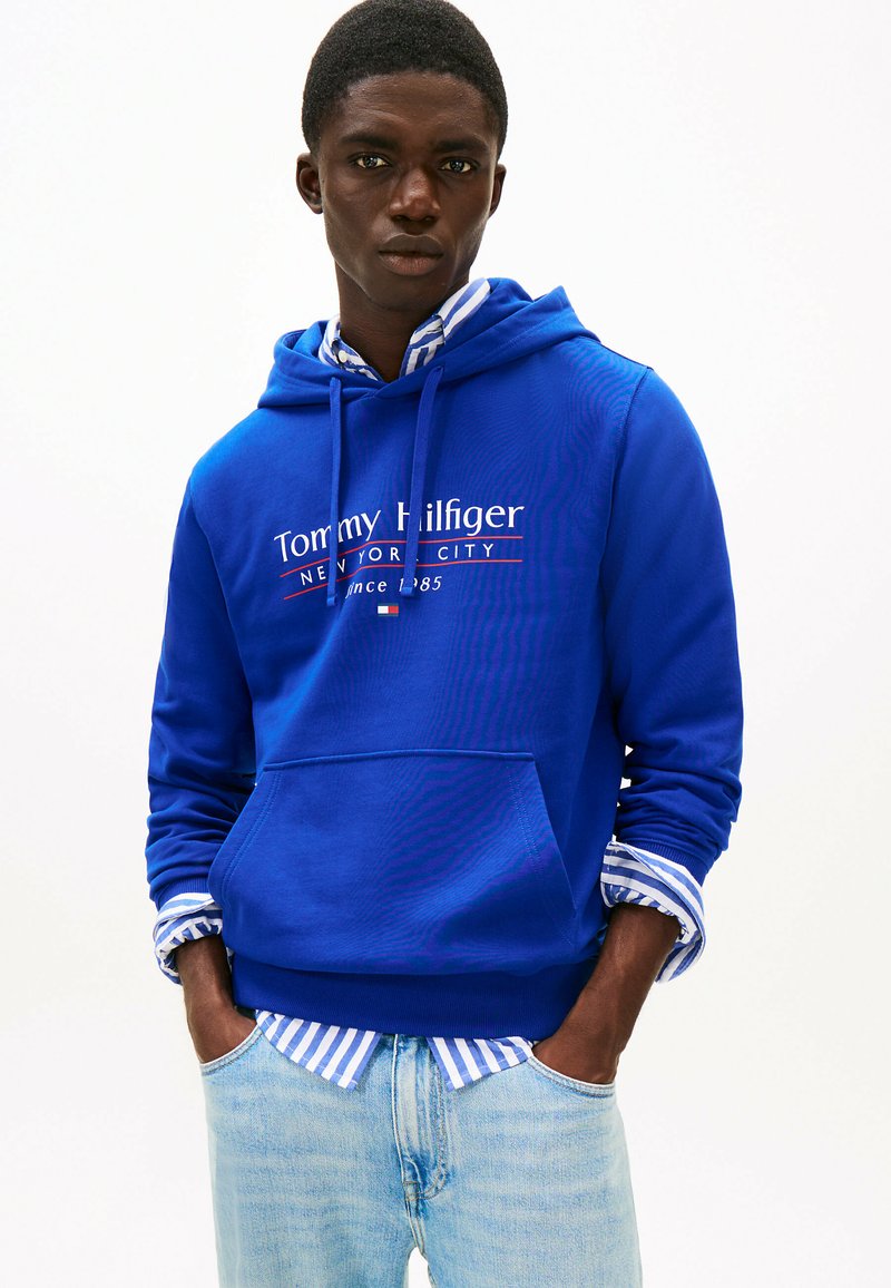 Tommy Hilfiger LOGO HOODY - Jersey con capucha - wedge blue