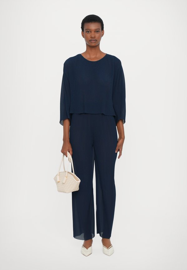 FIVE PLISSE  - Trousers4