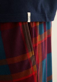 Next MOTIONFLEX COSY SET STANDARD - Set lenjerie de noapte - navy blue red check