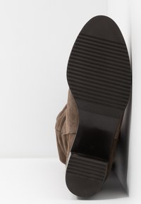 Mis Pepas Kozaki