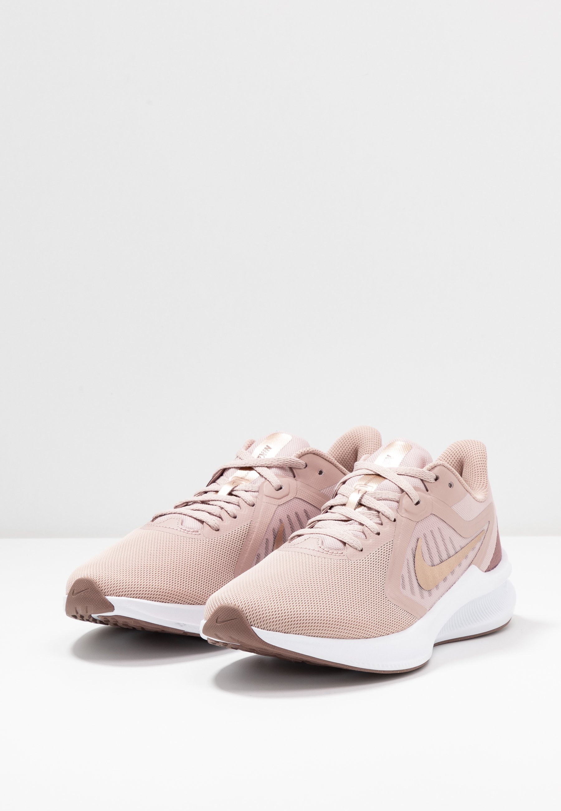 Nike Performance Nøytrale løpesko stone mauvemetallic red Nike Performance Nøytrale løpesko stone mauvemetallic red