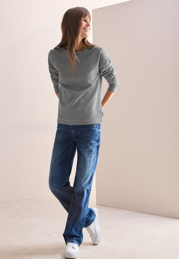 STREIFEN - Strickpullover - blau